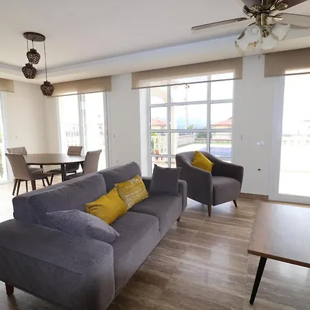 Βίλα Joylettings Beyaz 3 *