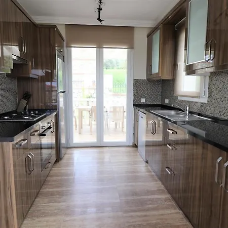 Joylettings Beyaz 3 * Φετιγιέ